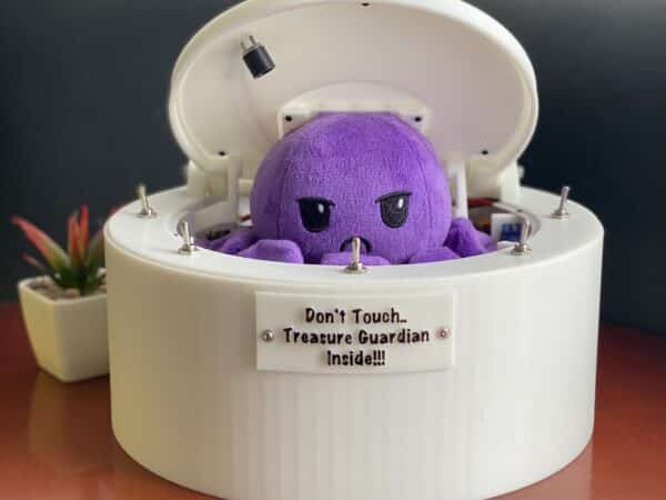 Useless Octopus Box